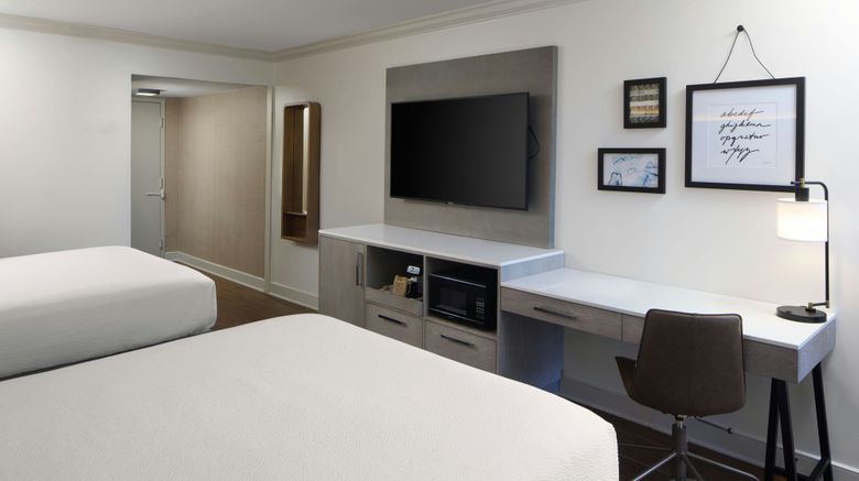 <b>Four Points by Sheraton Richmond Airport Room</b>. Images powered by <a href="https://www.leonardoworldwide.com/" title="Leonardo Worldwide" target="_blank">Leonardo</a>.