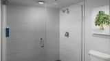 <b>Four Points by Sheraton Richmond Airport Room</b>. Images powered by <a href="https://www.leonardoworldwide.com/" title="Leonardo Worldwide" target="_blank">Leonardo</a>.