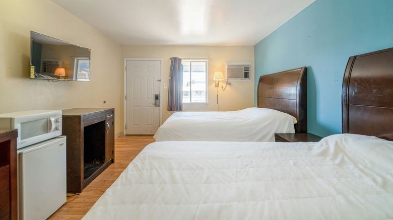 <b>American Inn by OYO Colorado City Room</b>. Images powered by <a href="https://www.leonardoworldwide.com/" title="Leonardo Worldwide" target="_blank">Leonardo</a>.