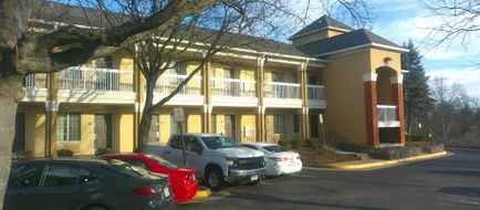 HomeTowne Studios Chantilly Exterior