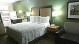 HomeTowne Studios Chantilly Room