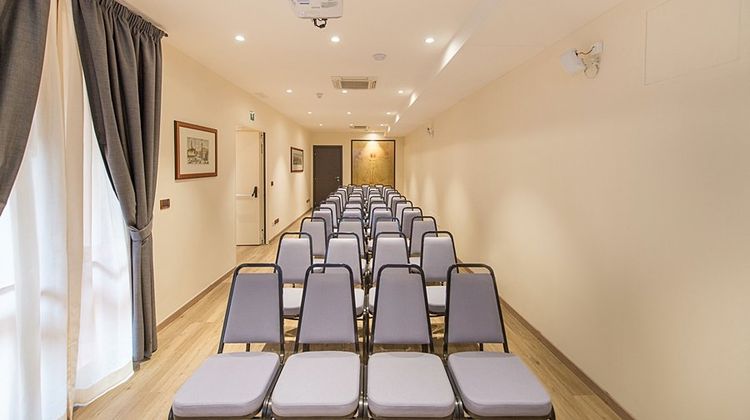 Diana Park Hotel Meeting