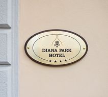 Diana Park Hotel Exterior