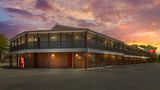 Red Roof Inn & Suites Swansea Exterior