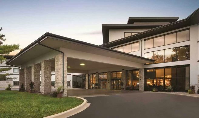 Oneida Hotel Exterior