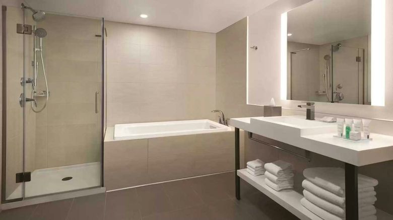 <b>Oneida Hotel Room</b>. Images powered by <a href="https://www.leonardoworldwide.com/" title="Leonardo Worldwide" target="_blank">Leonardo</a>.