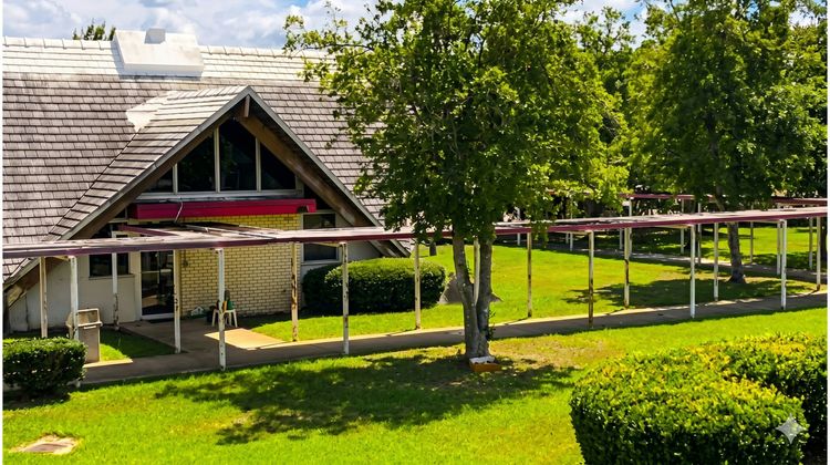 Sunset Inn Exterior