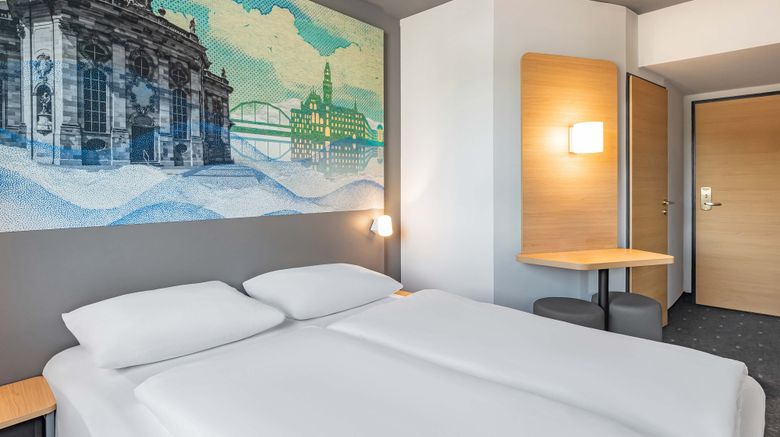<b>B&B Hotel Saarbruecken Ost Room</b>. Images powered by <a href="https://www.leonardoworldwide.com/" title="Leonardo Worldwide" target="_blank">Leonardo</a>.