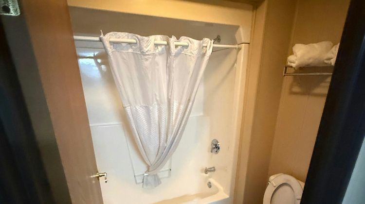 FairBridge Inn & Suites Williston Room