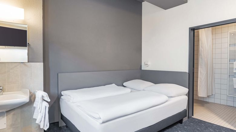 <b>B&B Hotel Saarbruecken Ost Room</b>. Images powered by <a href="https://www.leonardoworldwide.com/" title="Leonardo Worldwide" target="_blank">Leonardo</a>.
