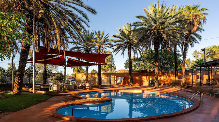 The Lodge Motel Newman Pool