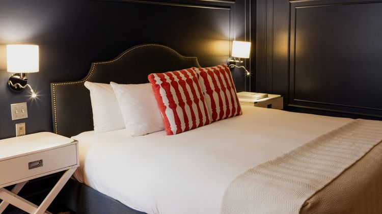 Auberge Saint-Antoine Room