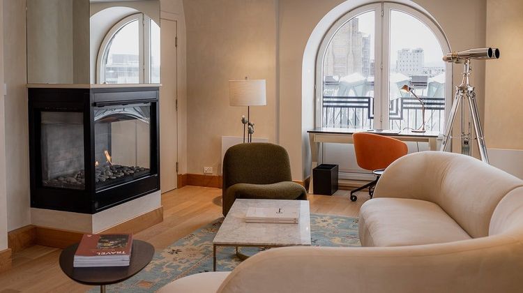 Auberge Saint-Antoine Suite