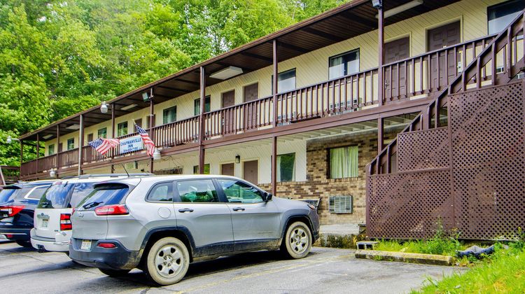 Chapmanville Inn Other