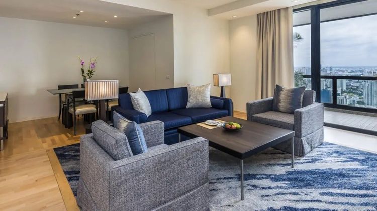Emporium Suites by Chatrium Room