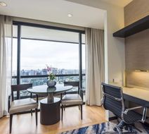 Emporium Suites by Chatrium Exterior