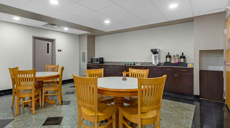 <b>Red Roof Inn & Suites Bellmawr Restaurant</b>. Images powered by <a href="https://www.leonardoworldwide.com/" title="Leonardo Worldwide" target="_blank">Leonardo</a>.