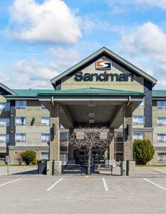 Sandman Hotel & Suites Calgary West