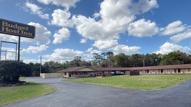 Budget Host Inn Exterior