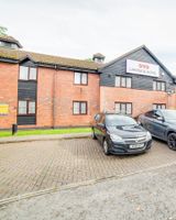 OYO Lakeside Haydock Hotel