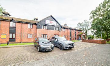 OYO Lakeside Haydock Hotel
