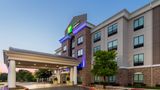 Holiday Inn Express Hotel & Suites Exterior