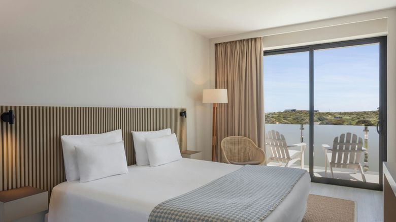<b>Memmo Baleeira Hotel Room</b>. Images powered by <a href="https://www.leonardoworldwide.com/" title="Leonardo Worldwide" target="_blank">Leonardo</a>.