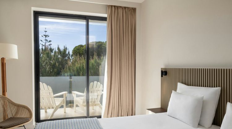 Memmo Baleeira Hotel Room