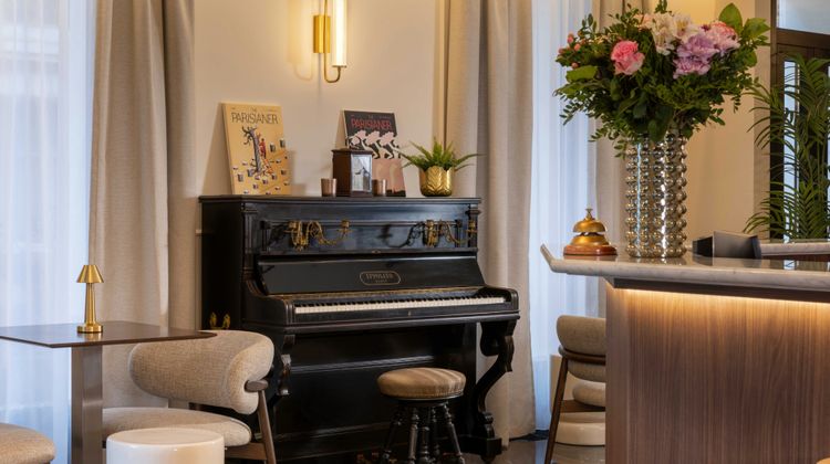 Hotel de Sevigne Lobby