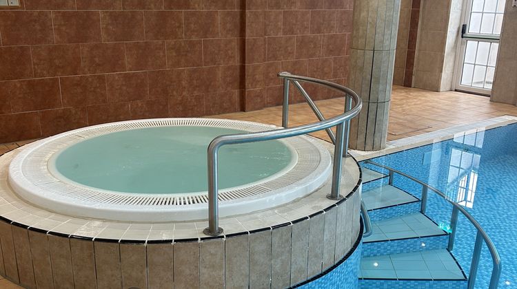 Crowne Plaza East Midlands Airport Pool