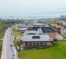 Crowne Plaza Zeytinburnu by IHG Exterior
