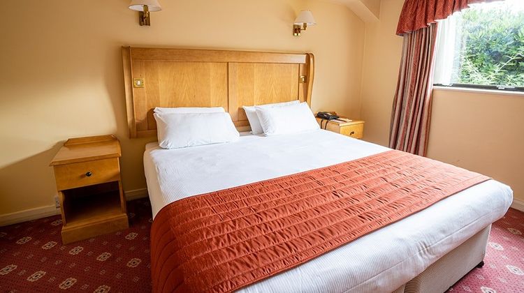Lakeside International Hotel Room