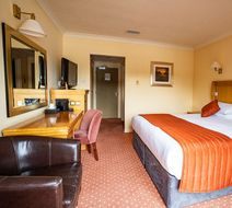 Lakeside International Hotel Room