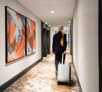 Hotel Indigo North Conway Lobby