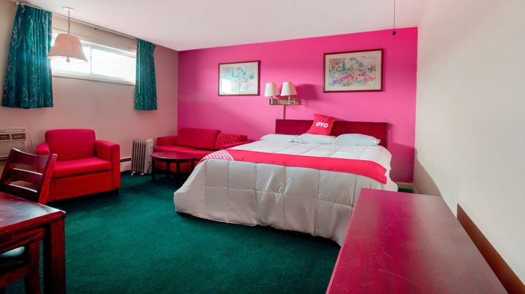 OYO Hotel Dalton PA I-81 Room