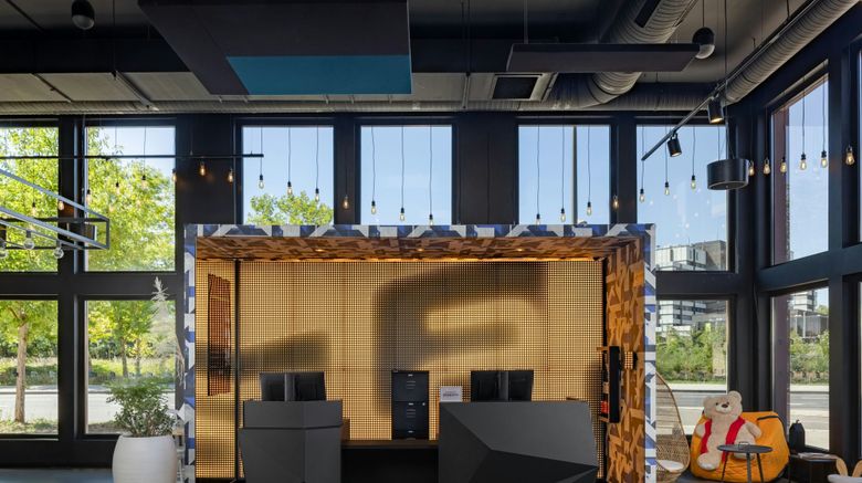 <b>Aloft Strasbourg City Centre Lobby</b>. Images powered by <a href="https://www.leonardoworldwide.com/" title="Leonardo Worldwide" target="_blank">Leonardo</a>.