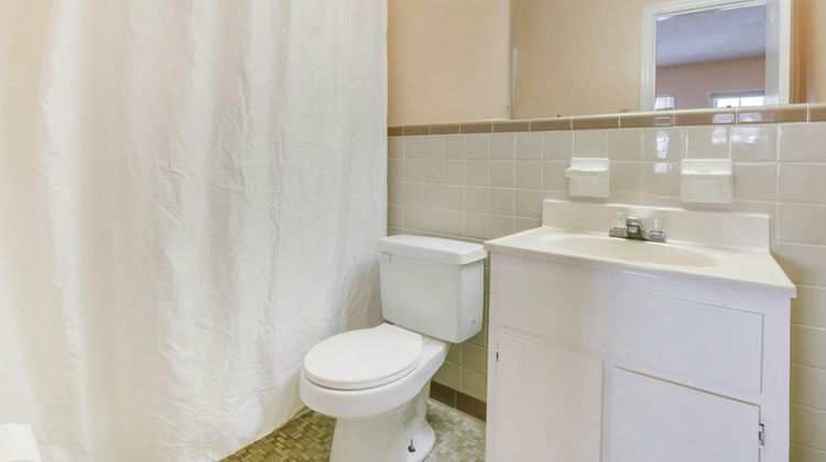 OYO Hotel Durham West Hills Other