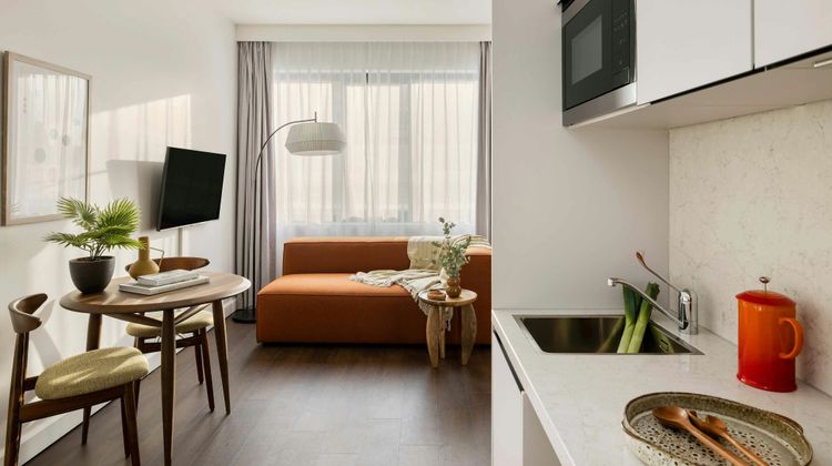 Cove Centrum Room