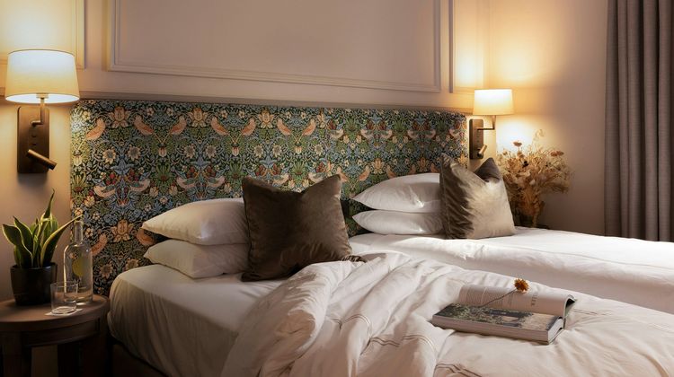 The Lansdowne Kenmare Recreation