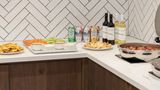 Staybridge Suites Airport East by Restaurant