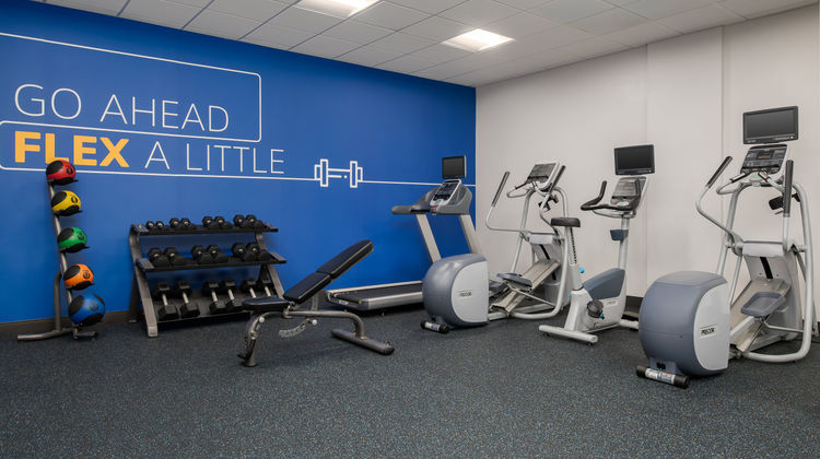 Holiday Inn Expr Lexington Horse Park Health Club