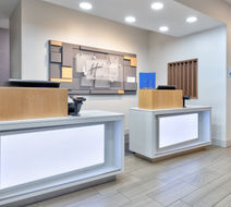 Holiday Inn Express & Suites Jasper Exterior