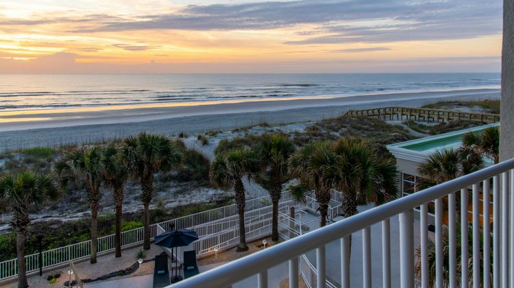 Courtyard Jacksonville Beach Oceanfront Beach