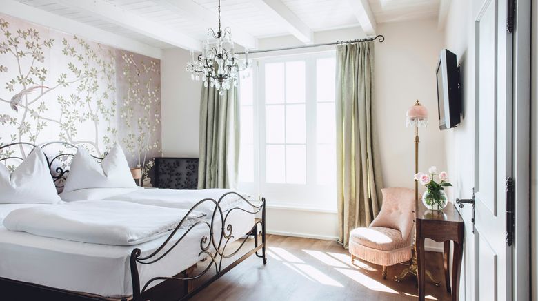 <b>Castel Fragsburg Room</b>. Images powered by <a href="https://www.leonardoworldwide.com/" title="Leonardo Worldwide" target="_blank">Leonardo</a>.