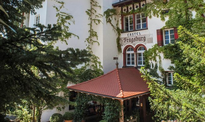 Castel Fragsburg Exterior