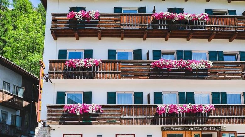 Des Alpes Exterior. Images powered by <a href="https://www.leonardoworldwide.com" target="_blank" rel="noopener">Leonardo</a>.