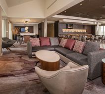 Courtyard by Marriott Eugene Downtown Lobby