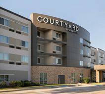 Courtyard Houston NW 290 Corridor Exterior
