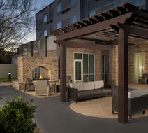 Courtyard Houston NW 290 Corridor Exterior