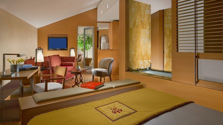 <b>Bio Hotel Raphael Room</b>. Images powered by <a href="https://www.leonardoworldwide.com/" title="Leonardo Worldwide" target="_blank">Leonardo</a>.